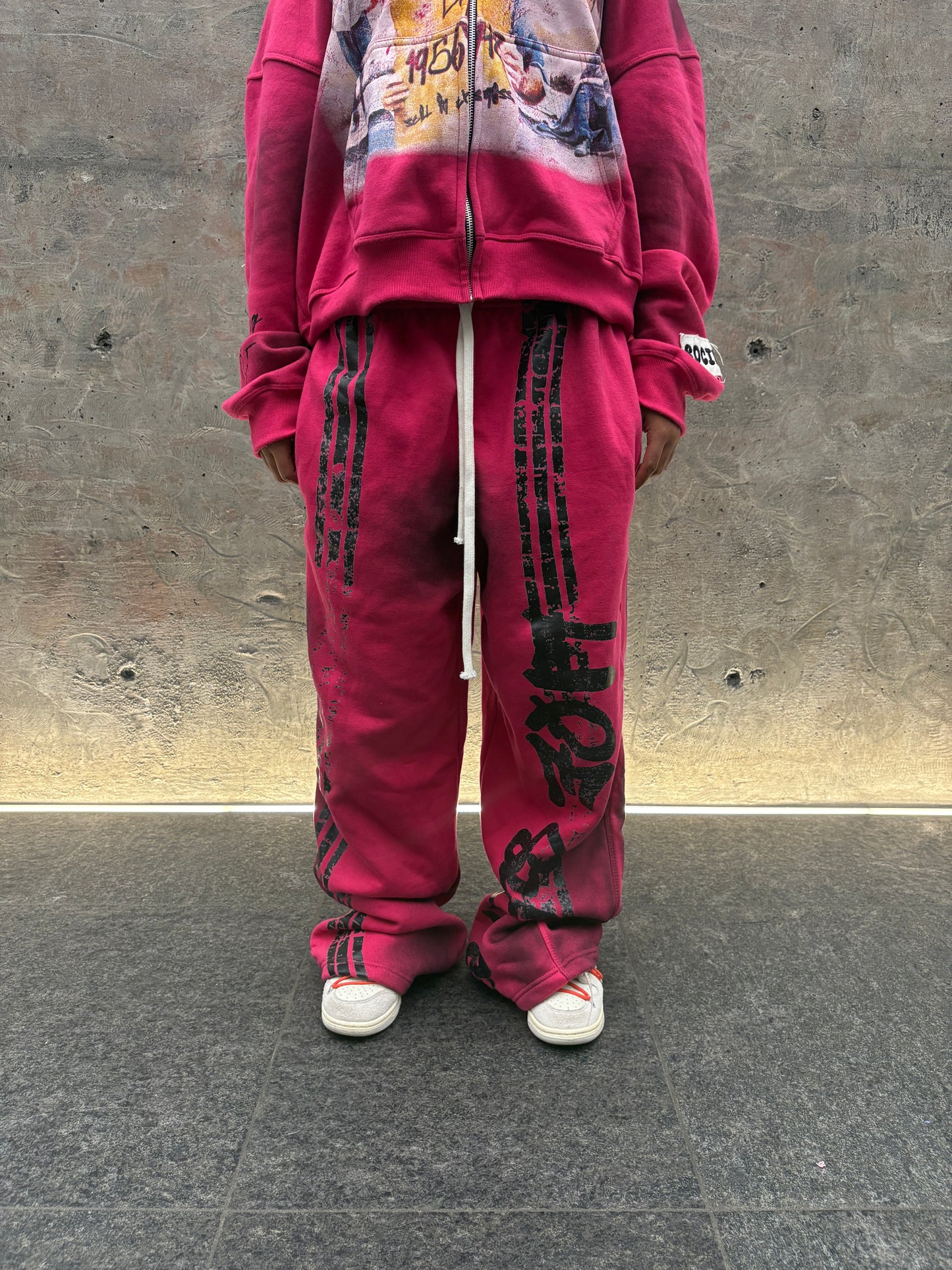 “Life sucks“ double layer dirty wash sweatpants
