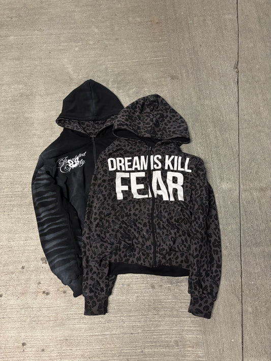 “DREAMS KILL FEAR”reversible zip up